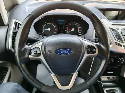 2015 FORD ECOSPORT 照片 12