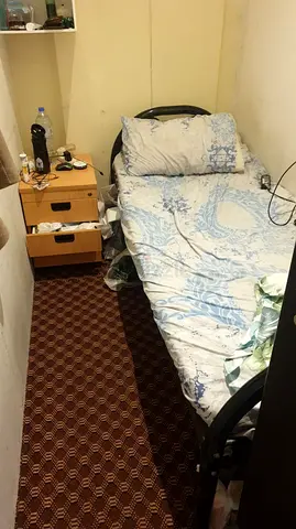 Fully closed partition available for single person near burjuman metro