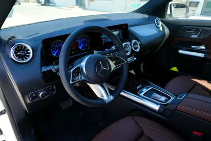 Mercedes-Benz EQA, миниатюра 4