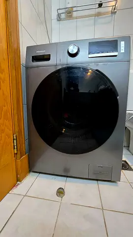 Hisense 8 kg Front Load Washing Machine with dryer - Good Condition