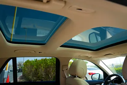 Mercedes-Benz GLC 300, миниатюра 12