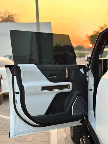 2022 GMC HUMMER — фото 7