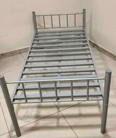 Used single bed iron bed 110