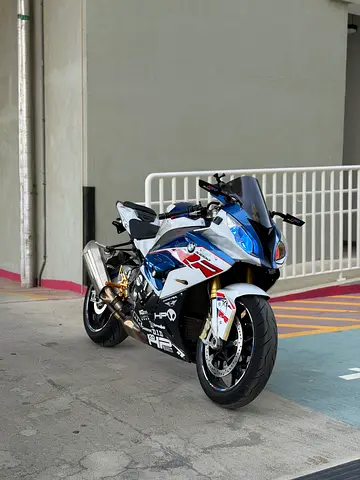 BMW S1000RR 2017 CLEAN TITTLE