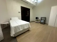 Calm Room in Jumeirah 3
