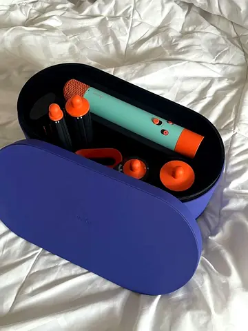 Dyson air wrap