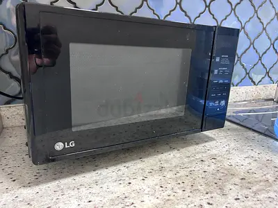 LG countertop microwave - good working condition