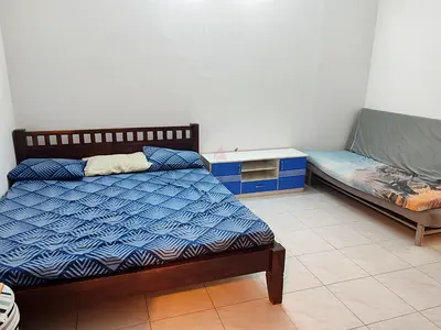 ROOM FOR RENT WITH FURNITURE