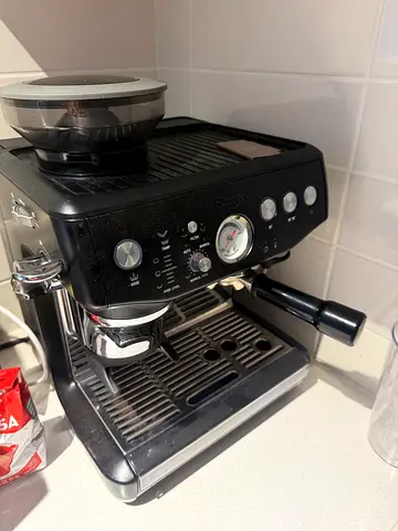 Sage Barista Express Impress Coffee Machine