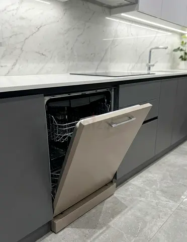 Bosch Series 4 Latest Model Built-In WiFi 3-Rack Dishwasher – Premium German Engineering