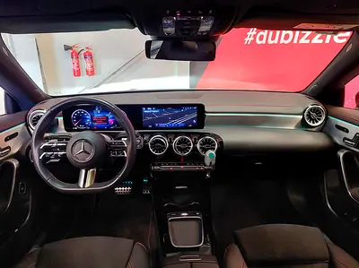 صورة 9 لـ 2025 Mercedes-BENZ CLA