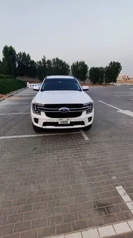 Ford Everest XLT 2024 GCC Specs First owner, lady driver , under warranty and maintenance