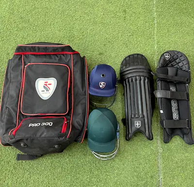 Cricket Kitbag, Helmets and Batting Pad for Sale