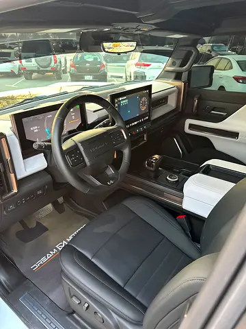 2022 GMC HUMMER — фото 9