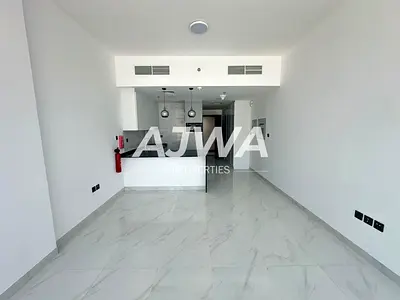 Spacious Layout Fully Furnished Pool View
