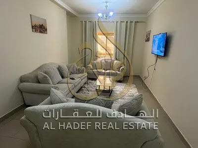 غرفتين وصالة مفروشة فرش فندقي مع بلكونة ومساحة كبيرة | القاسمية الشارقة | 4100 درهم شامل الإنترنت