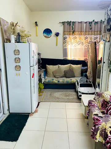 Fully furnished spacious Room for Rent – Available from 8 July to 31 August