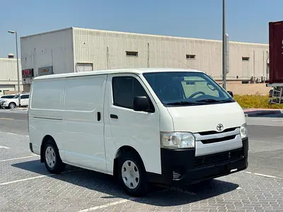 2015 Toyota HIACE — фото 5
