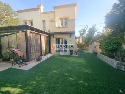 Luxury Living | 2BR + Study Villa | Vacant Now |