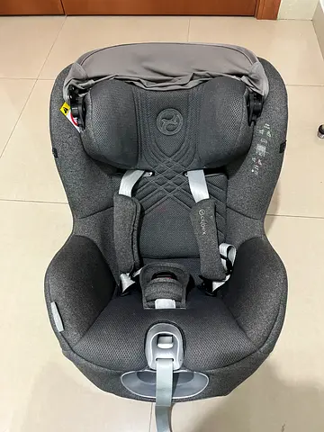 Cybex infant car seat - good condition