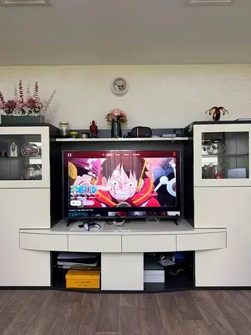 White TV Entertainment Unit with Storage Shelves -perfect Condition
