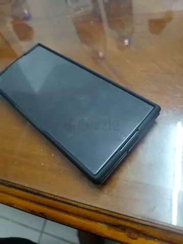 Samsung Galaxy fold 7 in Black Case + accessories and box