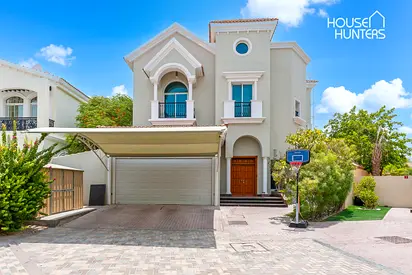 Beautiful 5 Bed | Private Pool | All en suite