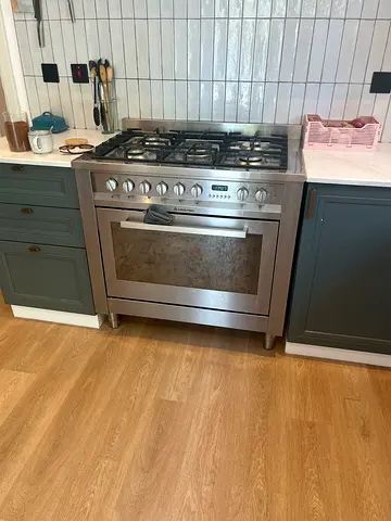 Cooker