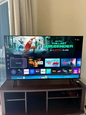 Hisense 50” 4K Smart TV – Excellent Condition”