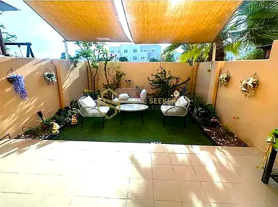 Investor's Deal | Private Garden | Single Row
