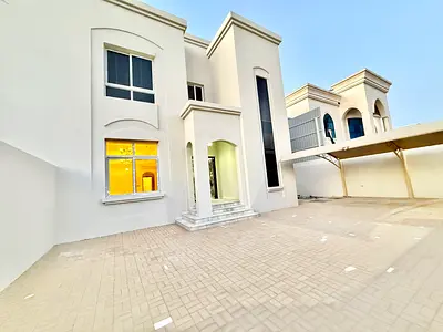 Levish Villa 8 BHK for sale in Hoshi