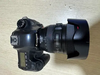 Canon 6D camera