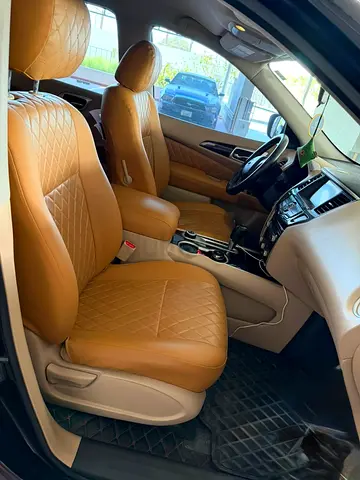 2018 Nissan Pathfinder SL | American Specs | Well Maintained
