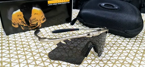 Oakley Magnesium Metal Frame w/Black Iridium Polarized Lens