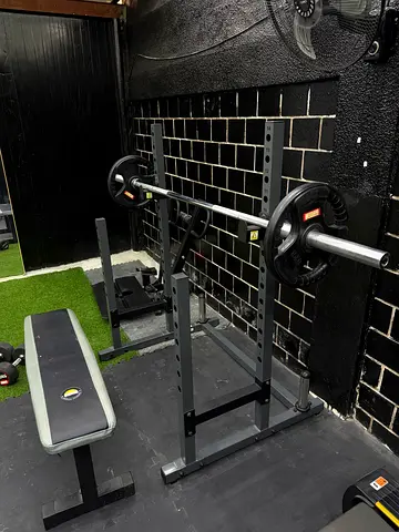 Adjustable Weight Bench with Squat Rack and Barbell - Used
