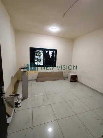 3BR + Living Room Bachelor Contract Central A/C Deposit by Cheque