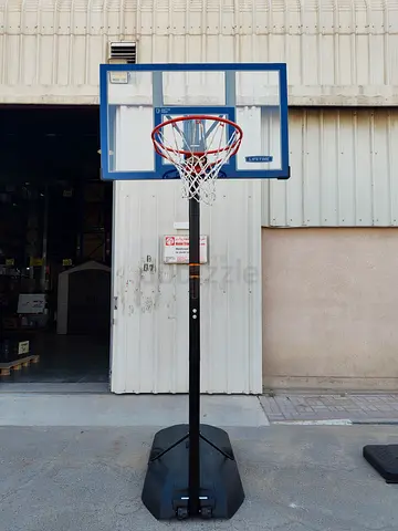 Lifetime 48inch Front Court Steel-Framed Shatterproof Portable Basketball System