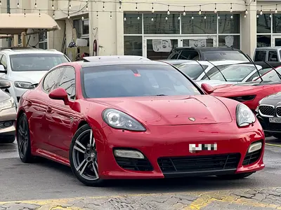 2013 Porsche PANAMERA — миниатюра 3