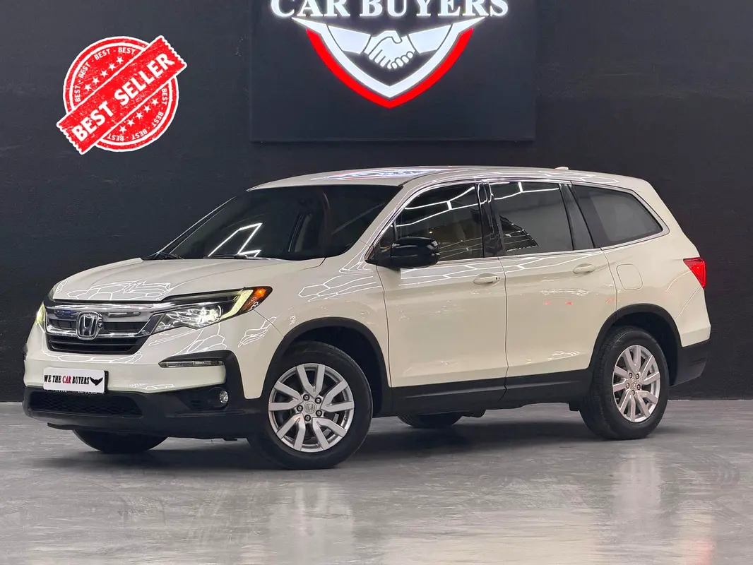 Honda Pilot 2019 — photo 1 of 15