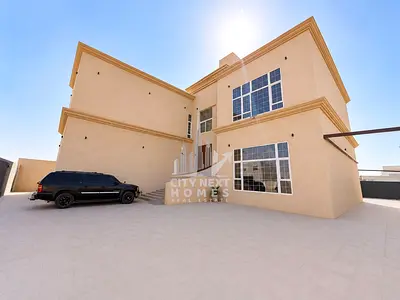 Luxury 5BR Villa | Garden | Maid & Driver