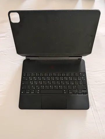 Apple ipad Keyboard with Trackpad