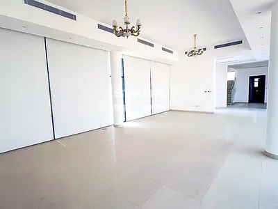 Barsha Modern Independent | 5 Bed Villa | Vacant
