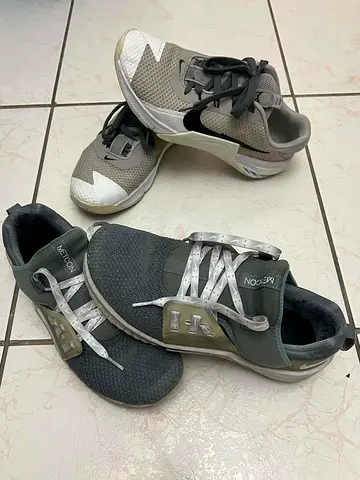 Mens shoe