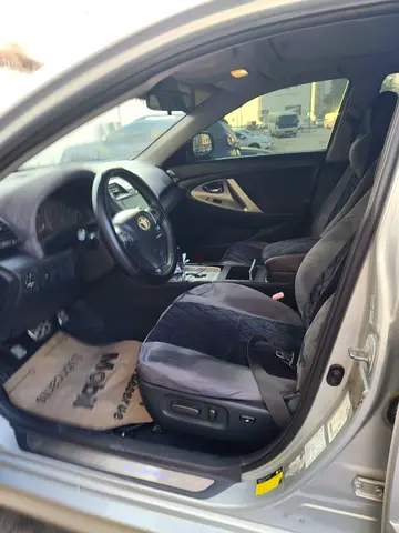 Toyota Camry SE 2008 - Well Maintained