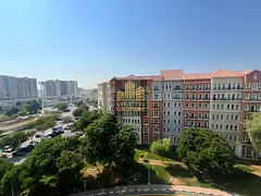 2 BEDROOM READY TO MOVE WITH BALCONY PRIME LOCATION