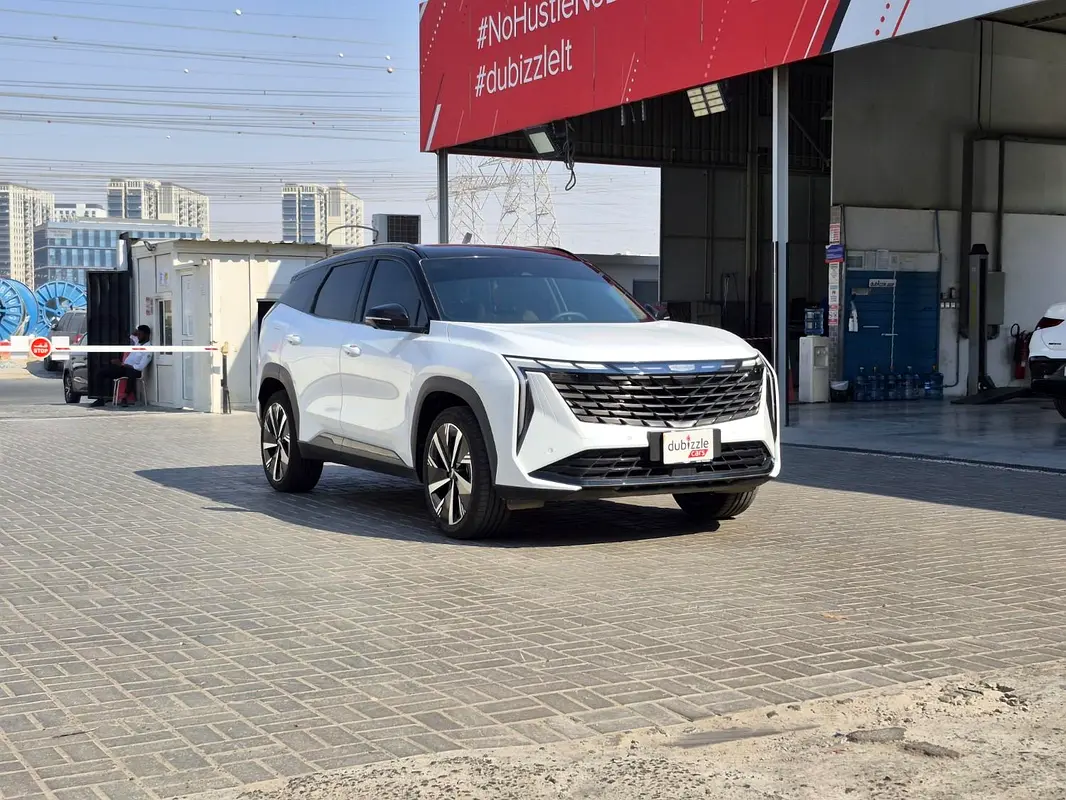 Geely Starray 2025 — photo 1 of 13