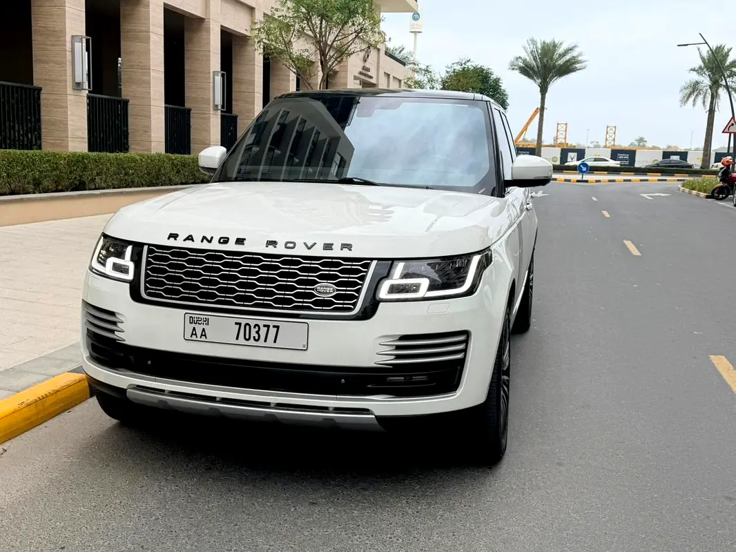 Land Rover Range Rover 2015 — photo 1 of 11