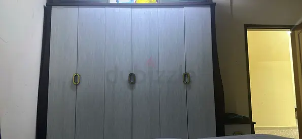 خزانة ٦ أبواب عائلية