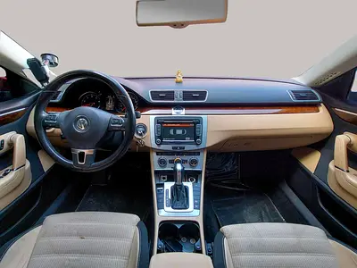 صورة 9 لـ 2015 Volkswagen CC