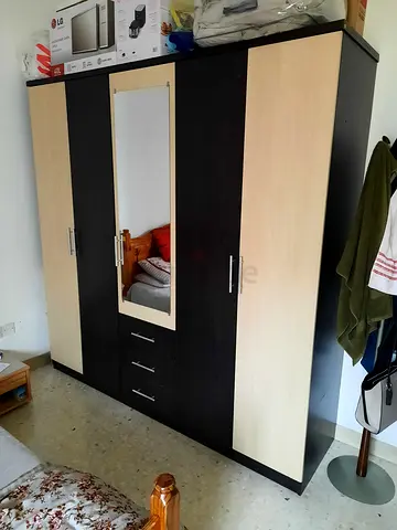 Two-tone 5-door wardrobe with mirror - good condition